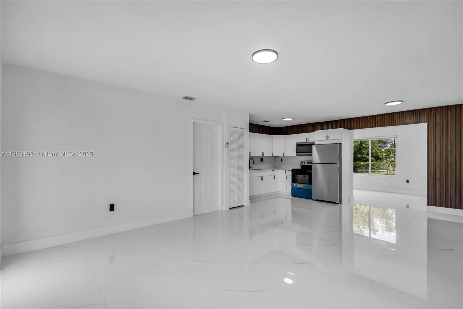741 NW 175th Dr