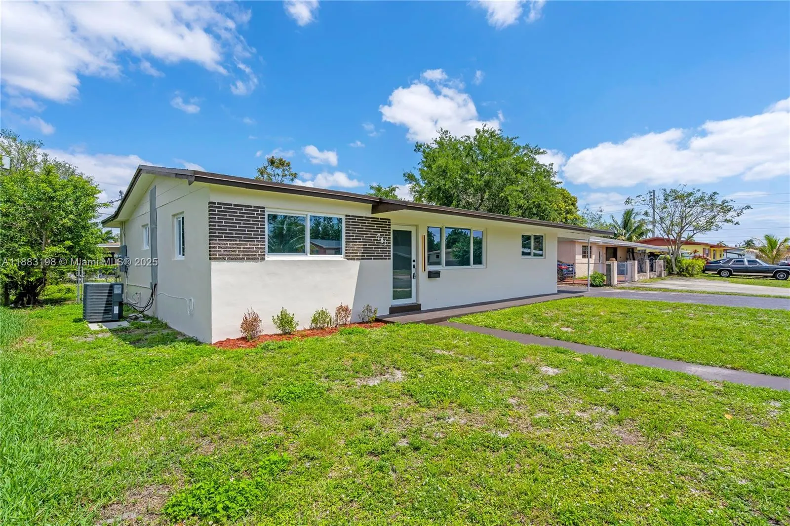 741 NW 175th Dr