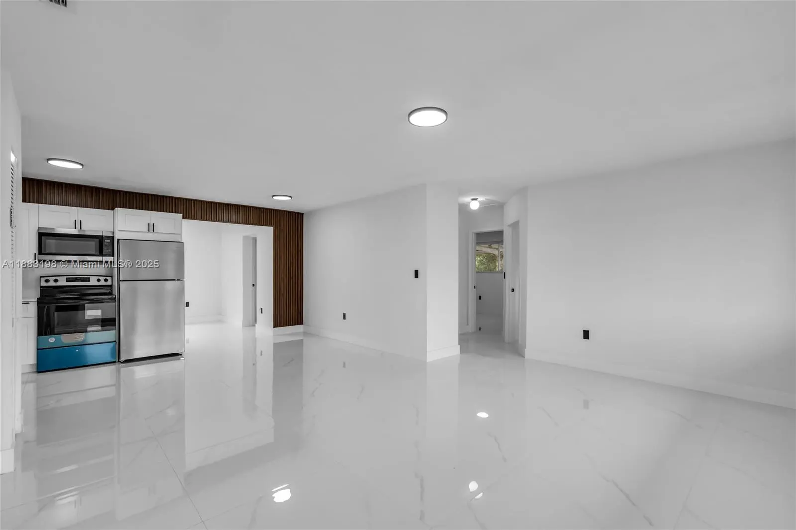 741 NW 175th Dr