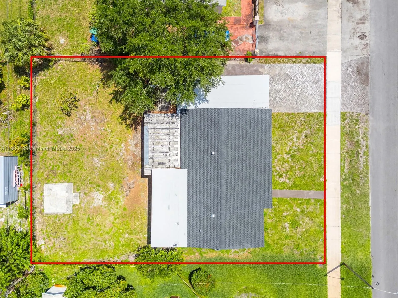 741 NW 175th Dr