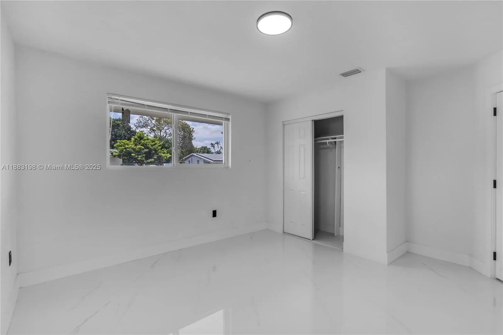 741 NW 175th Dr