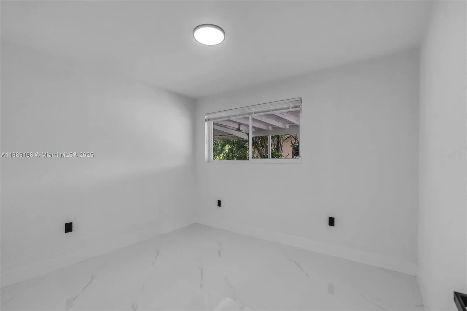 741 NW 175th Dr