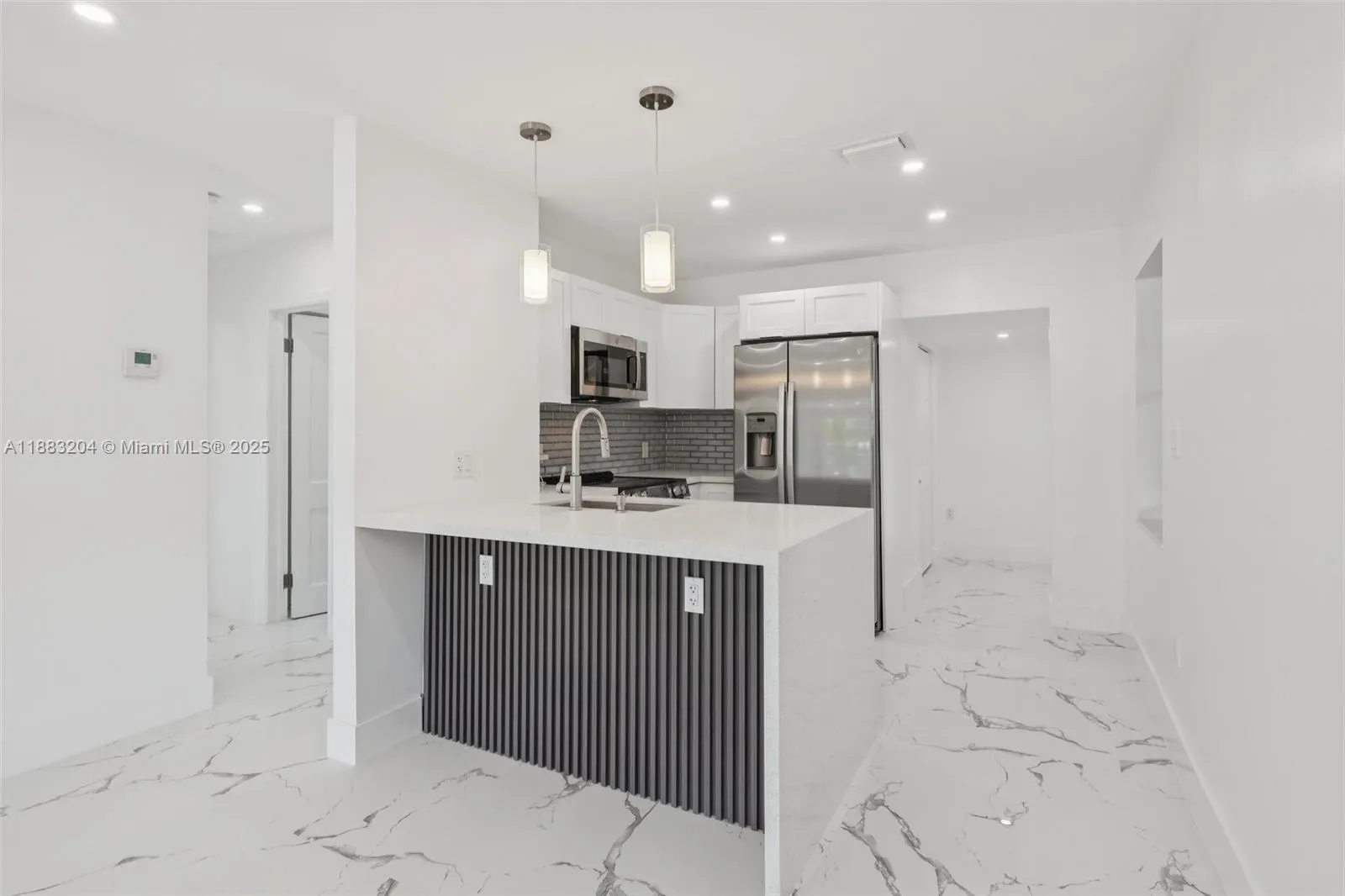 232 SW 22nd St