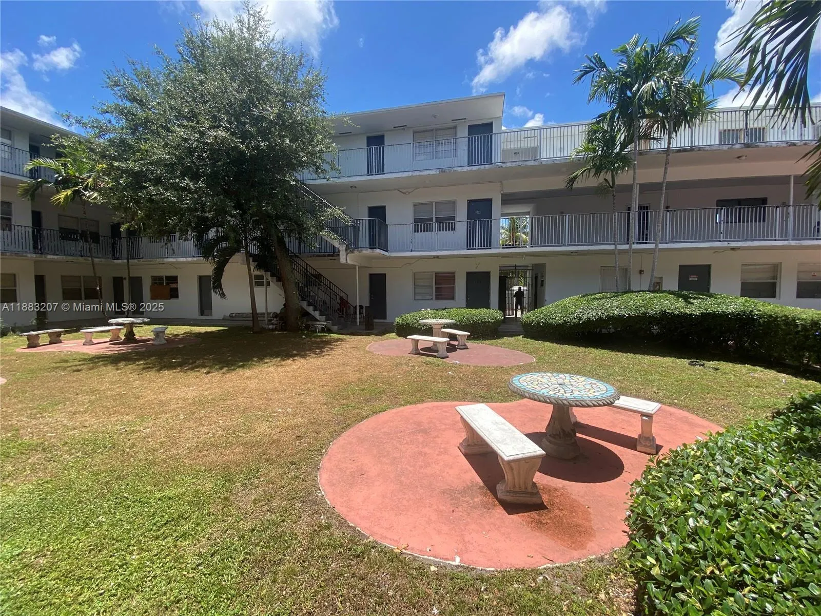 13700 NE 6th Ave, #101