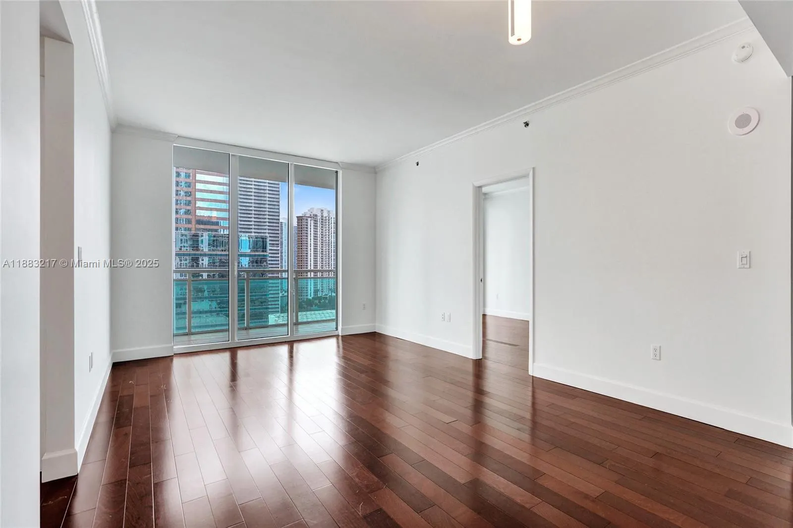 950 Brickell Bay Dr, #1704