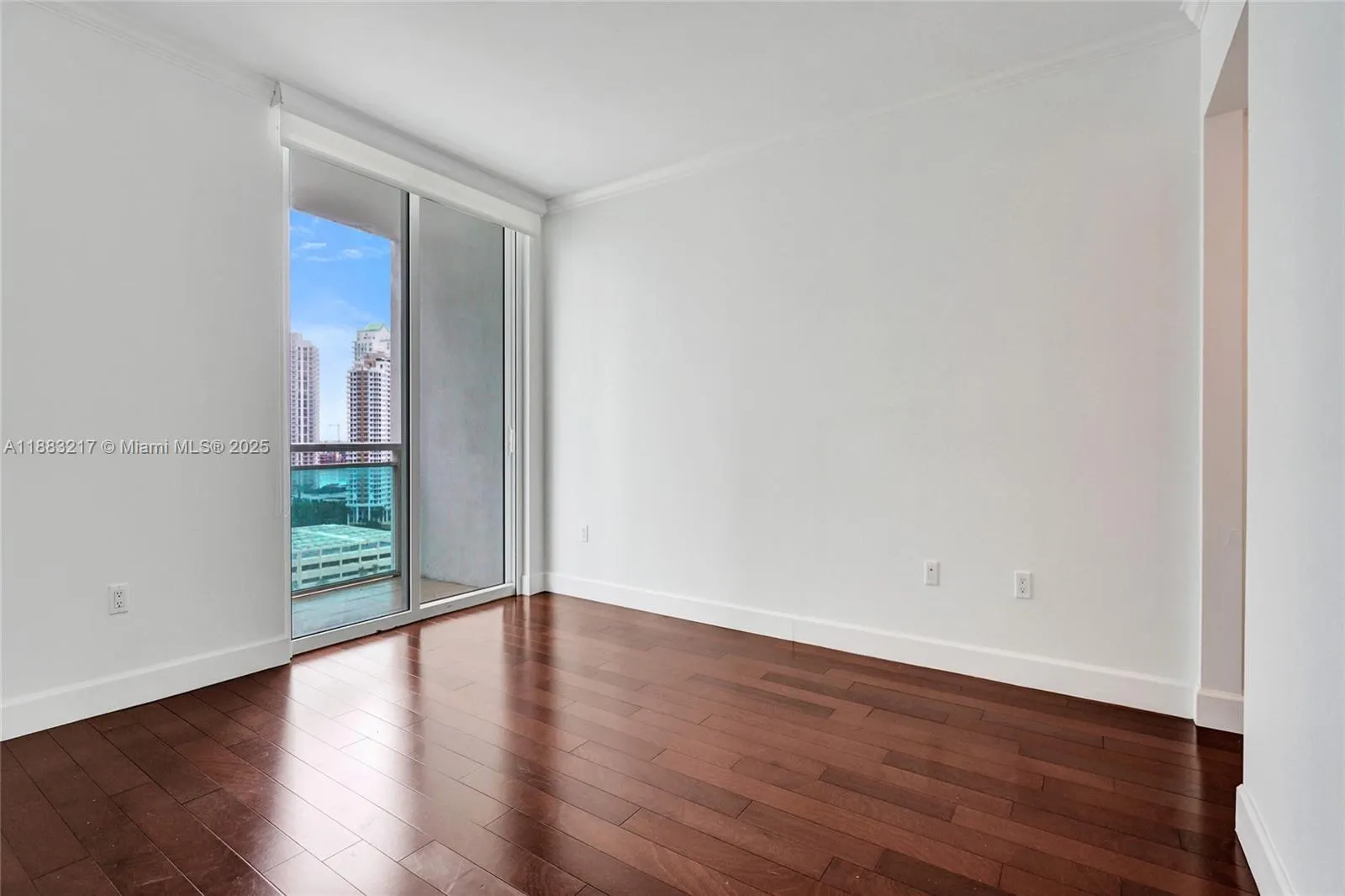 950 Brickell Bay Dr, #1704