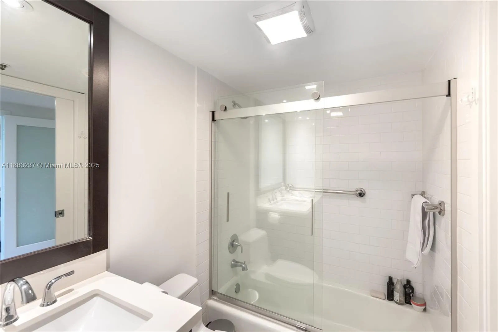 251 Crandon Blvd, #227