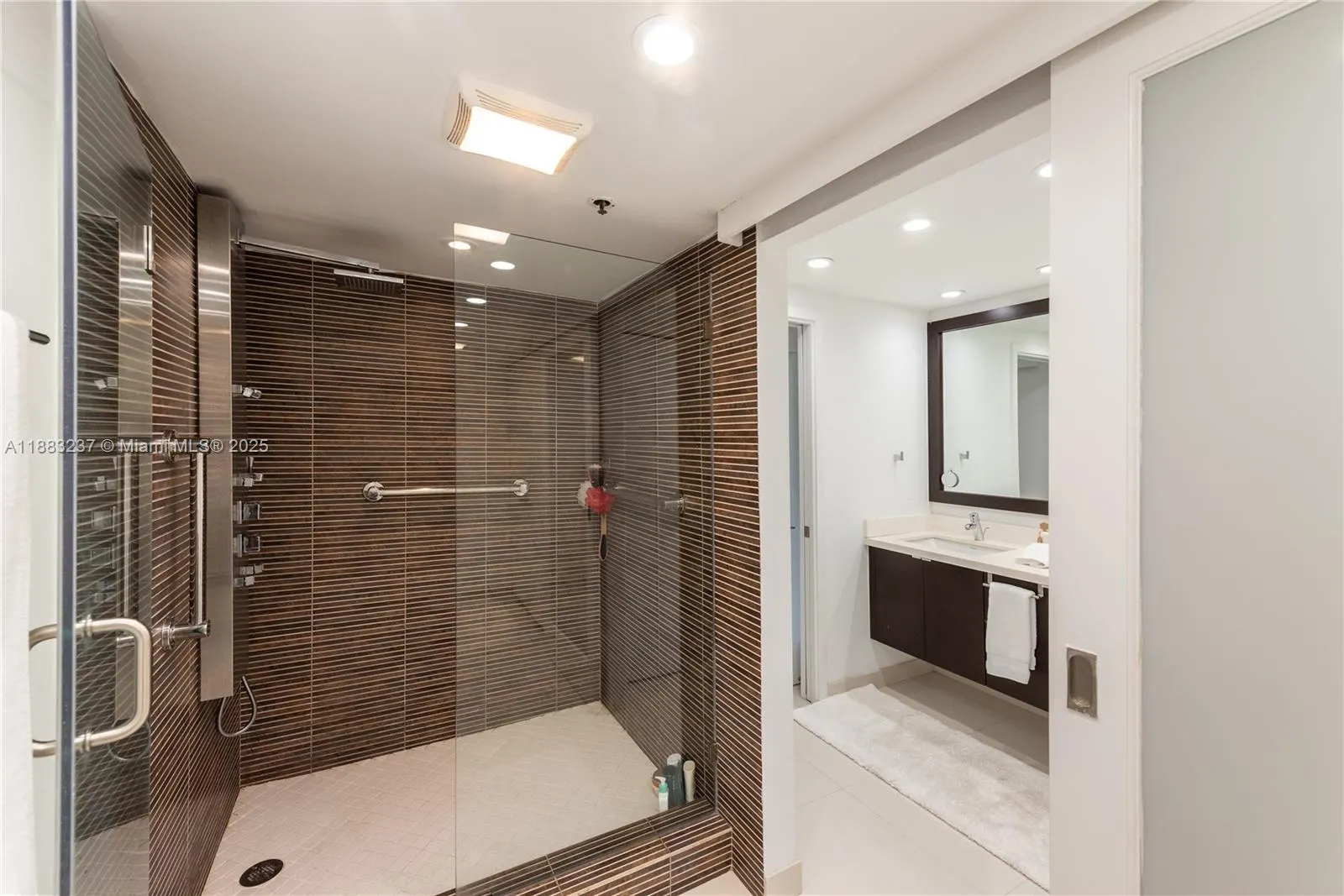 251 Crandon Blvd, #227