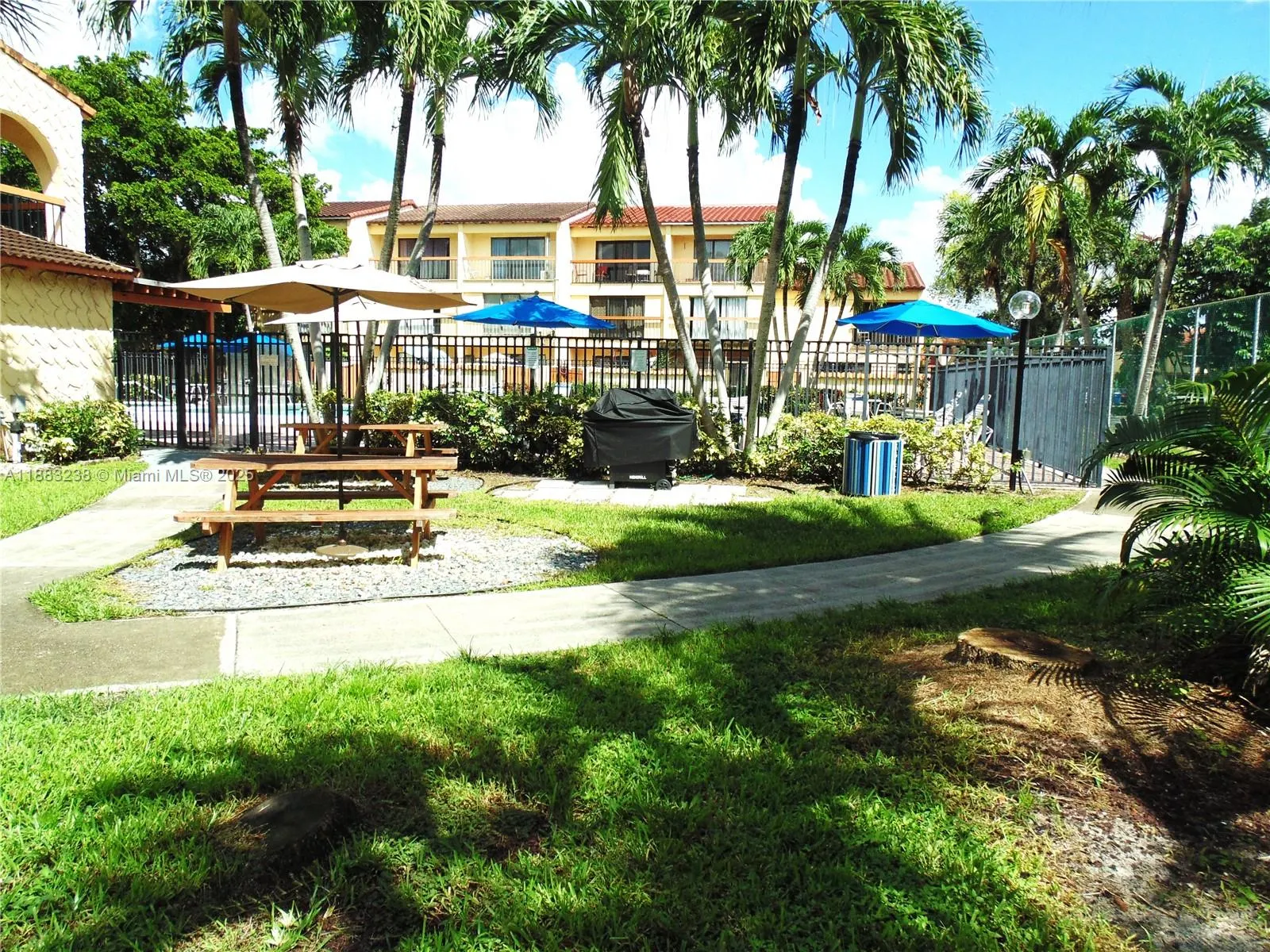 4056 Sierra Ter, #4056