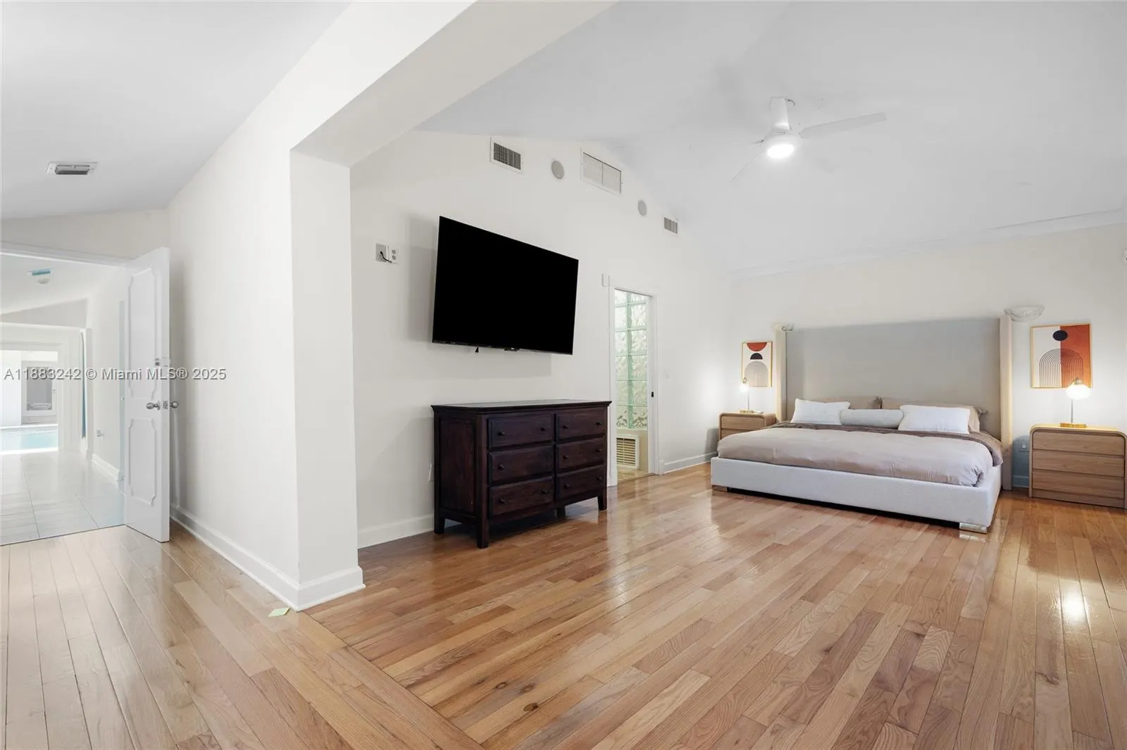 5810 Maggiore St, #5810