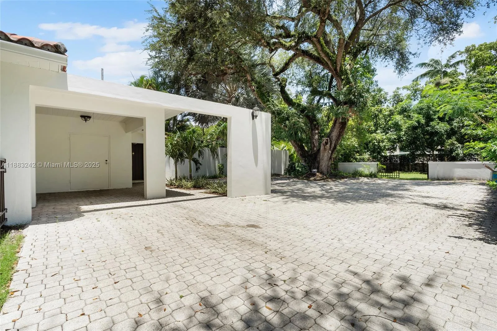 5810 Maggiore St, #5810