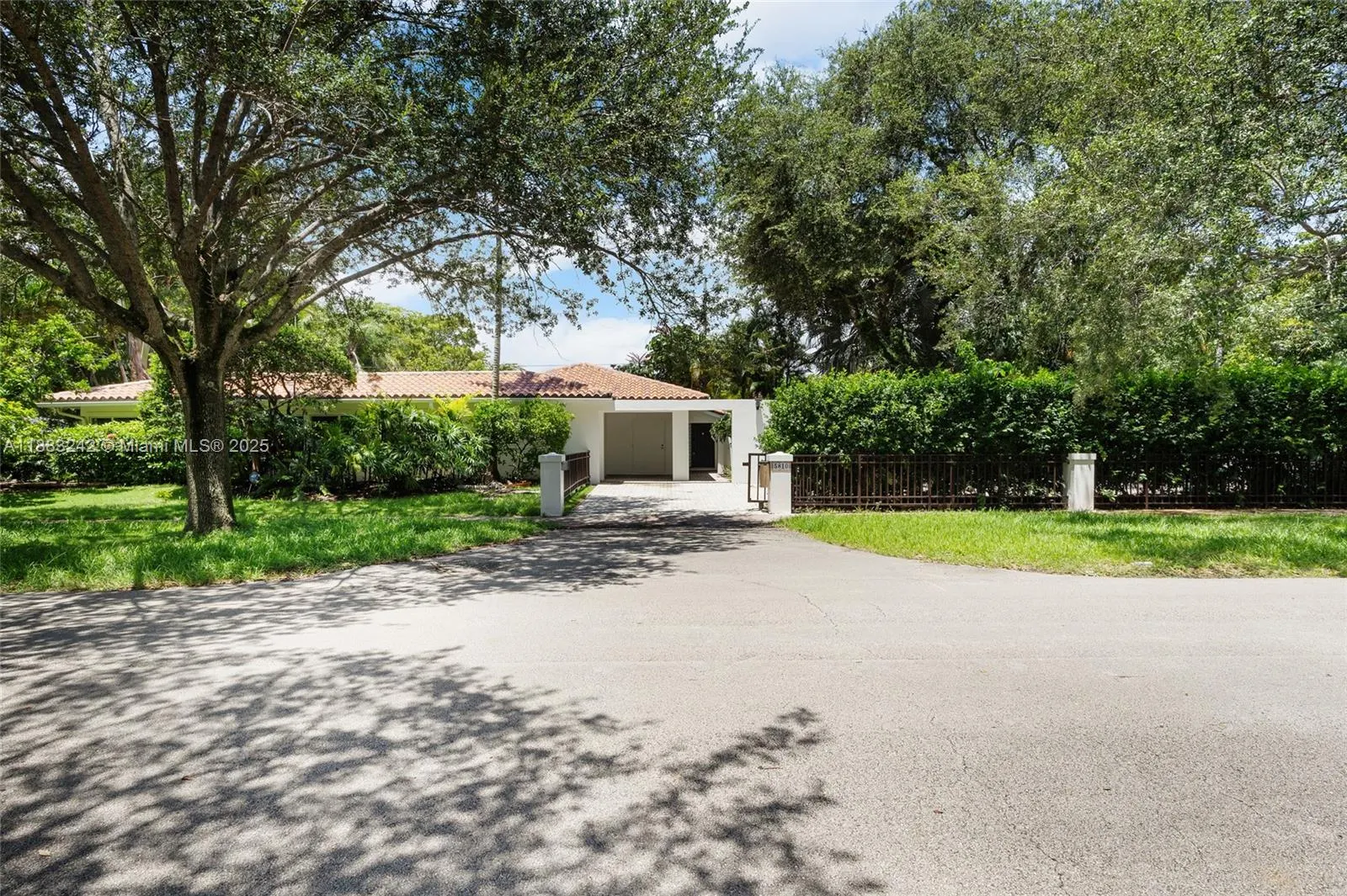 5810 Maggiore St, #5810