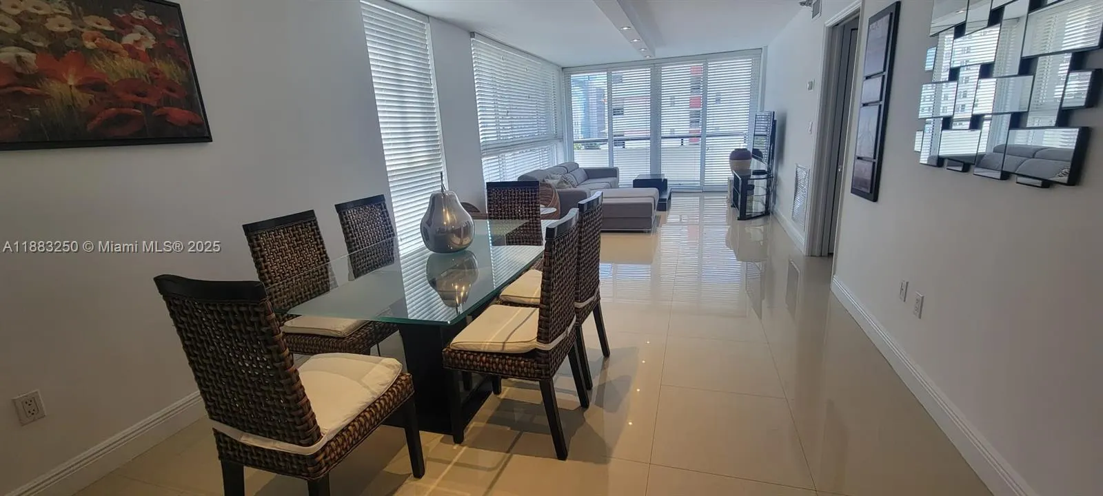 3200 Collins Ave, #6-5