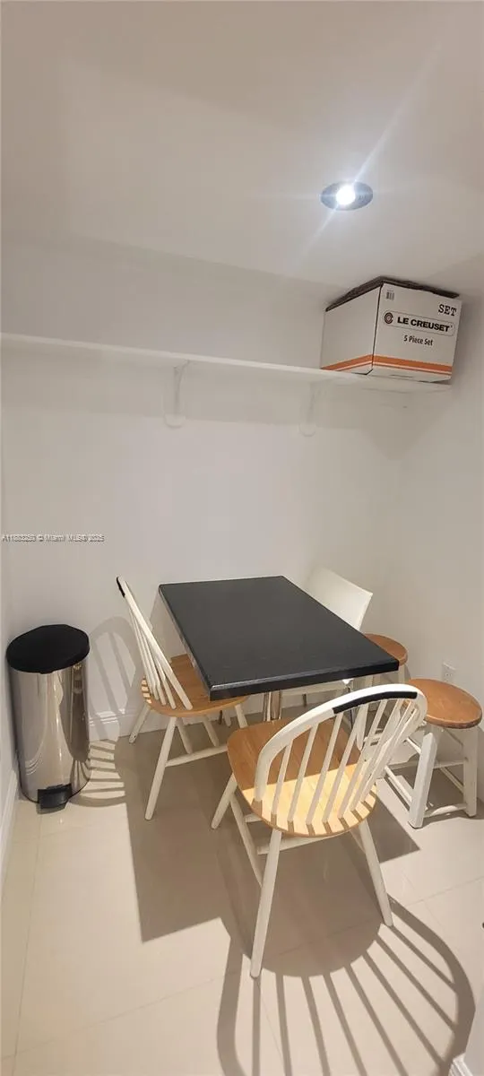 3200 Collins Ave, #6-5