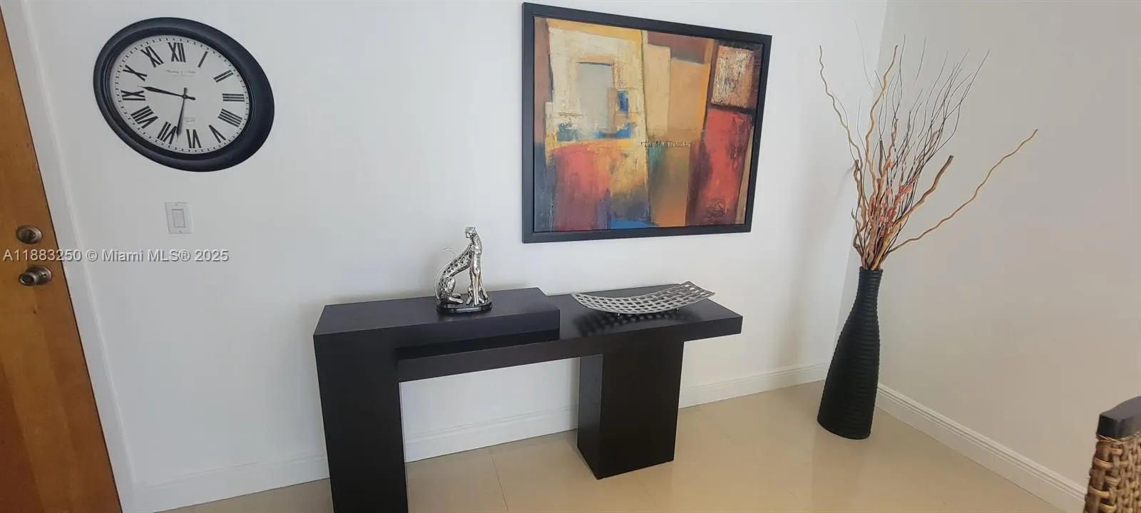 3200 Collins Ave, #6-5