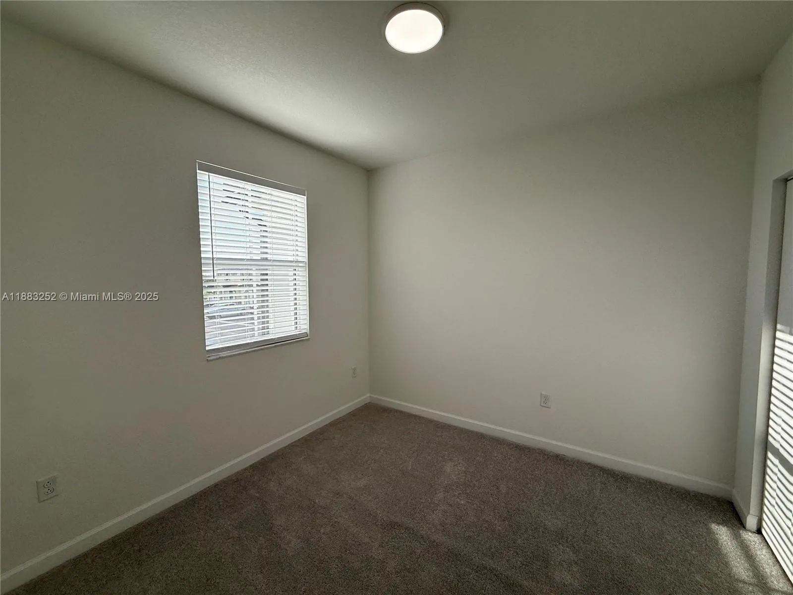 2844 SE 26th Ter, #0