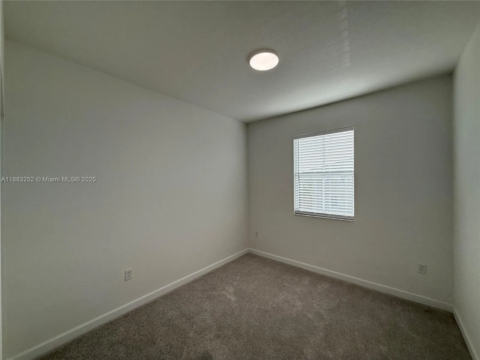 2844 SE 26th Ter, #0