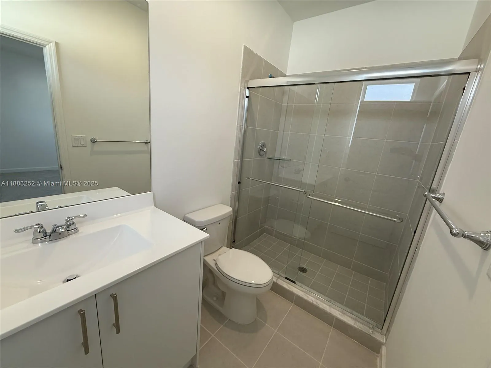 2844 SE 26th Ter, #0