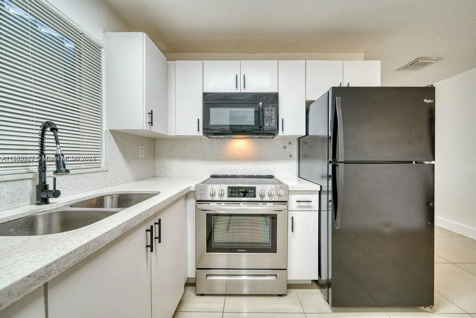 1200 NW 102nd St, #1202