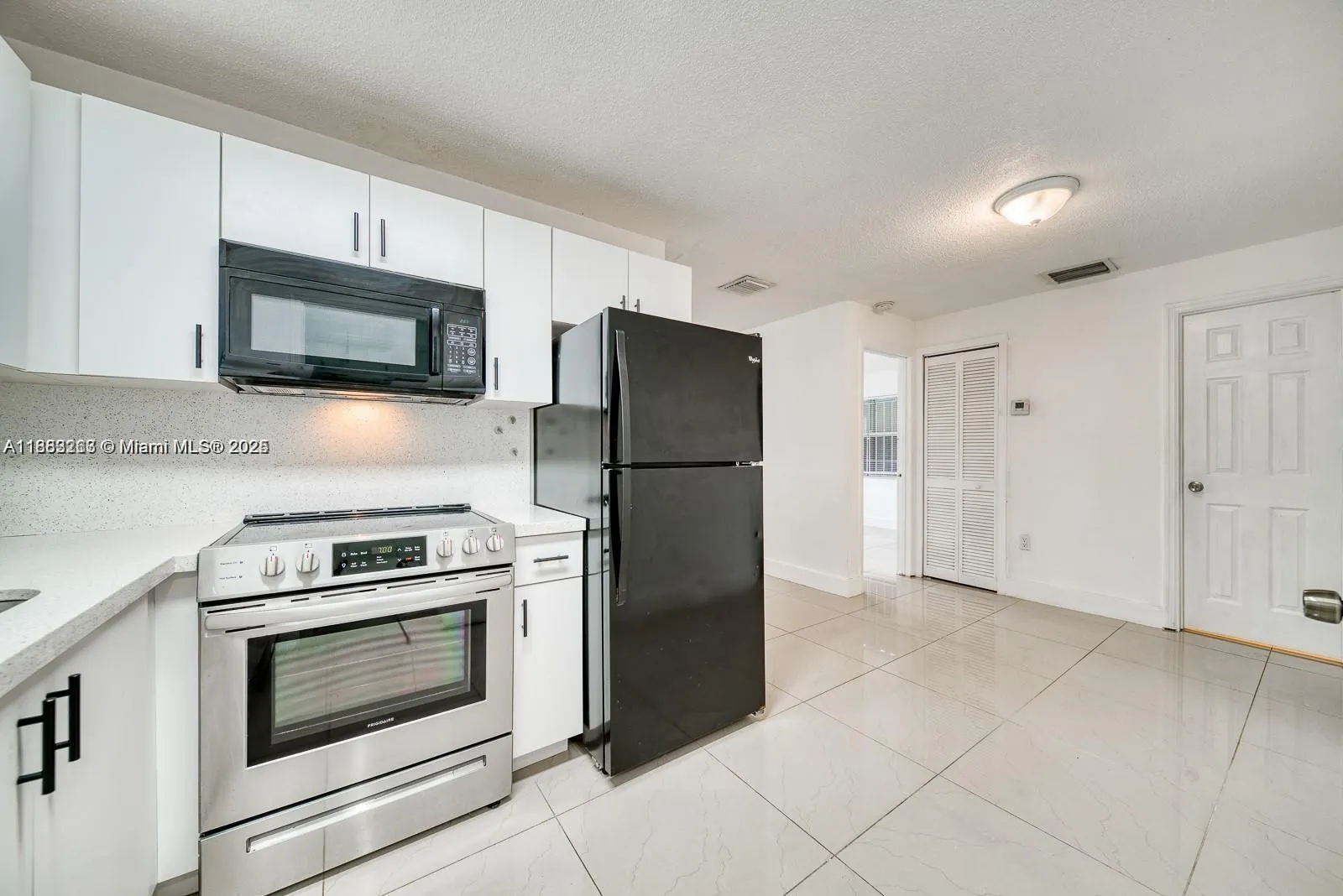 1200 NW 102nd St, #1202