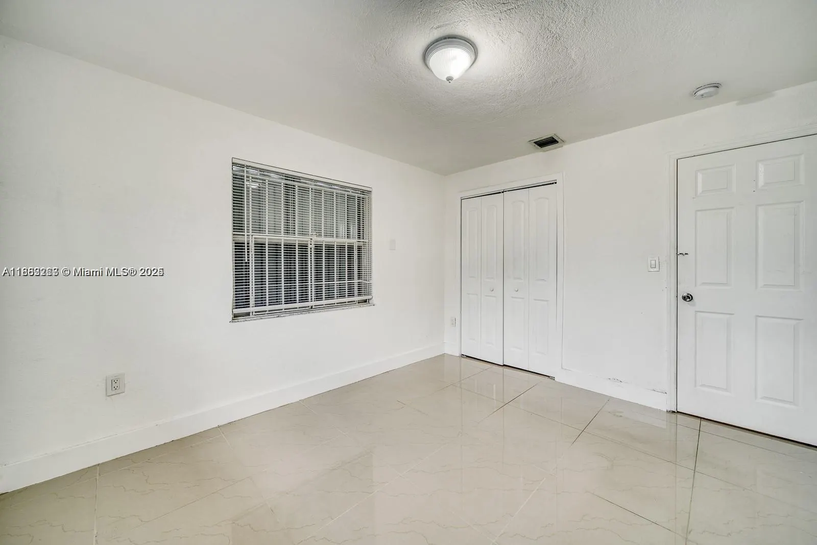 1200 NW 102nd St, #1202