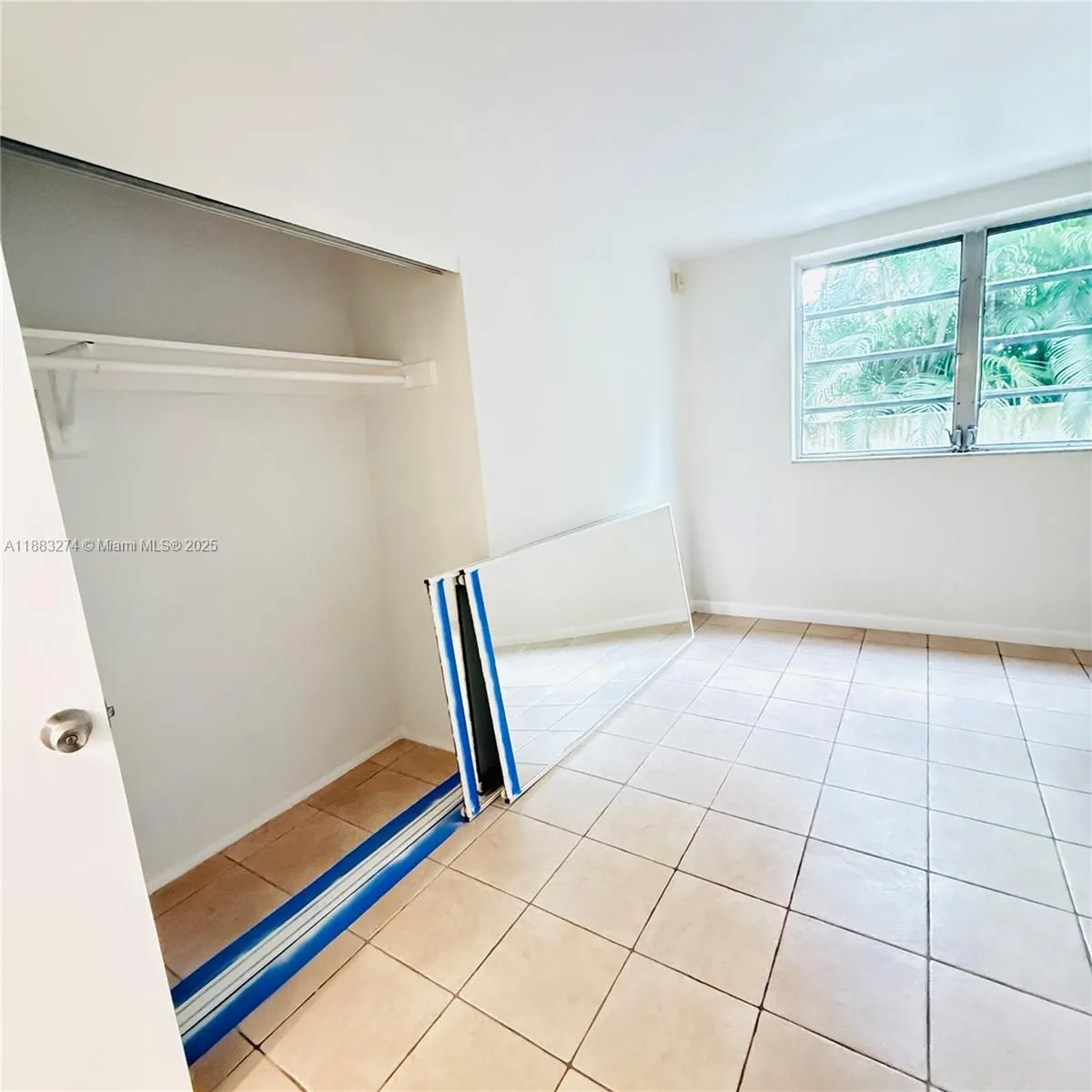 1715 N 16th Ave, #114