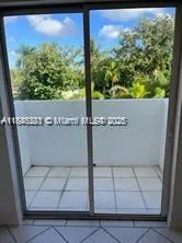 3051 SW 27th Ave, #303
