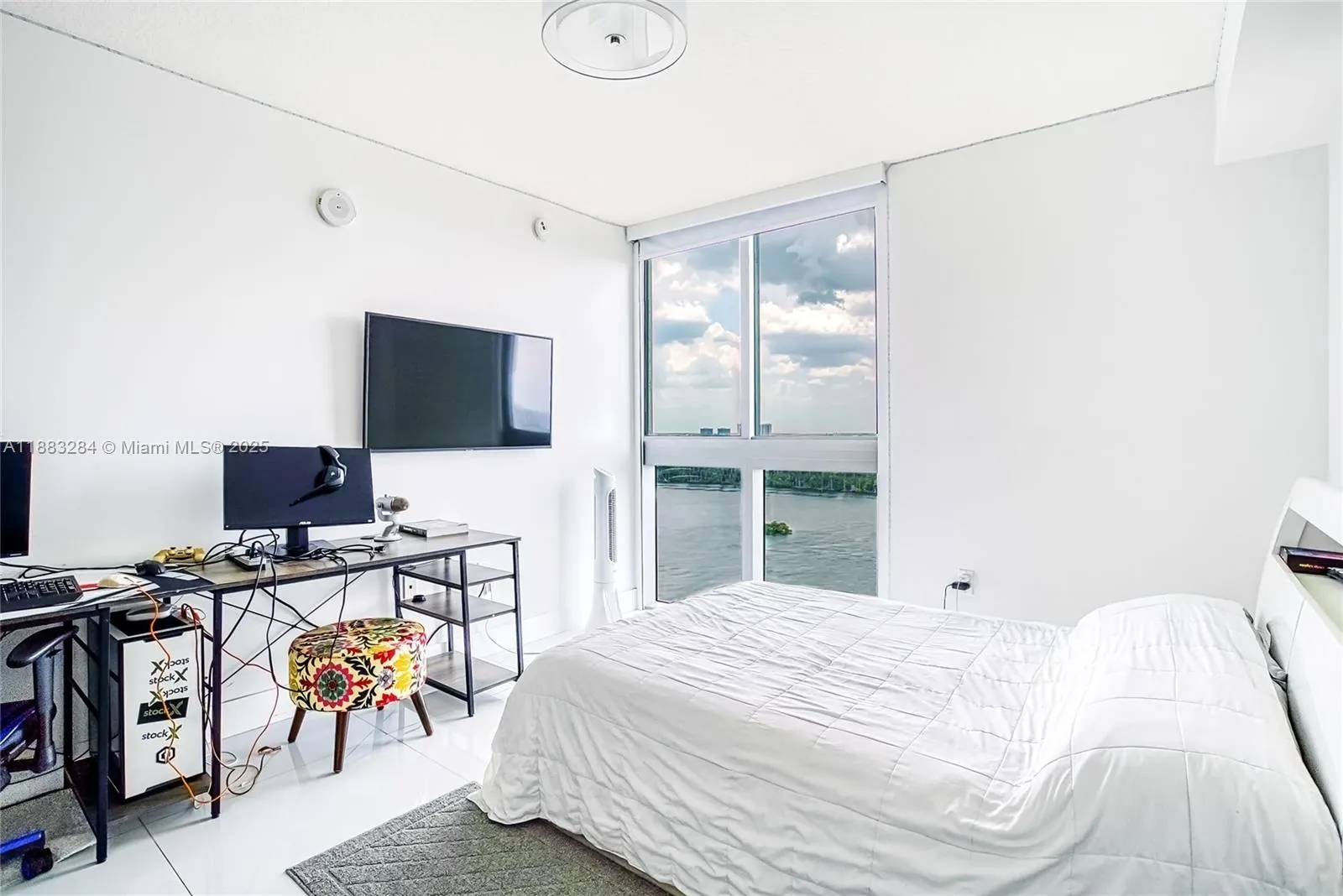330 S Sunny Isles Blvd., #1502