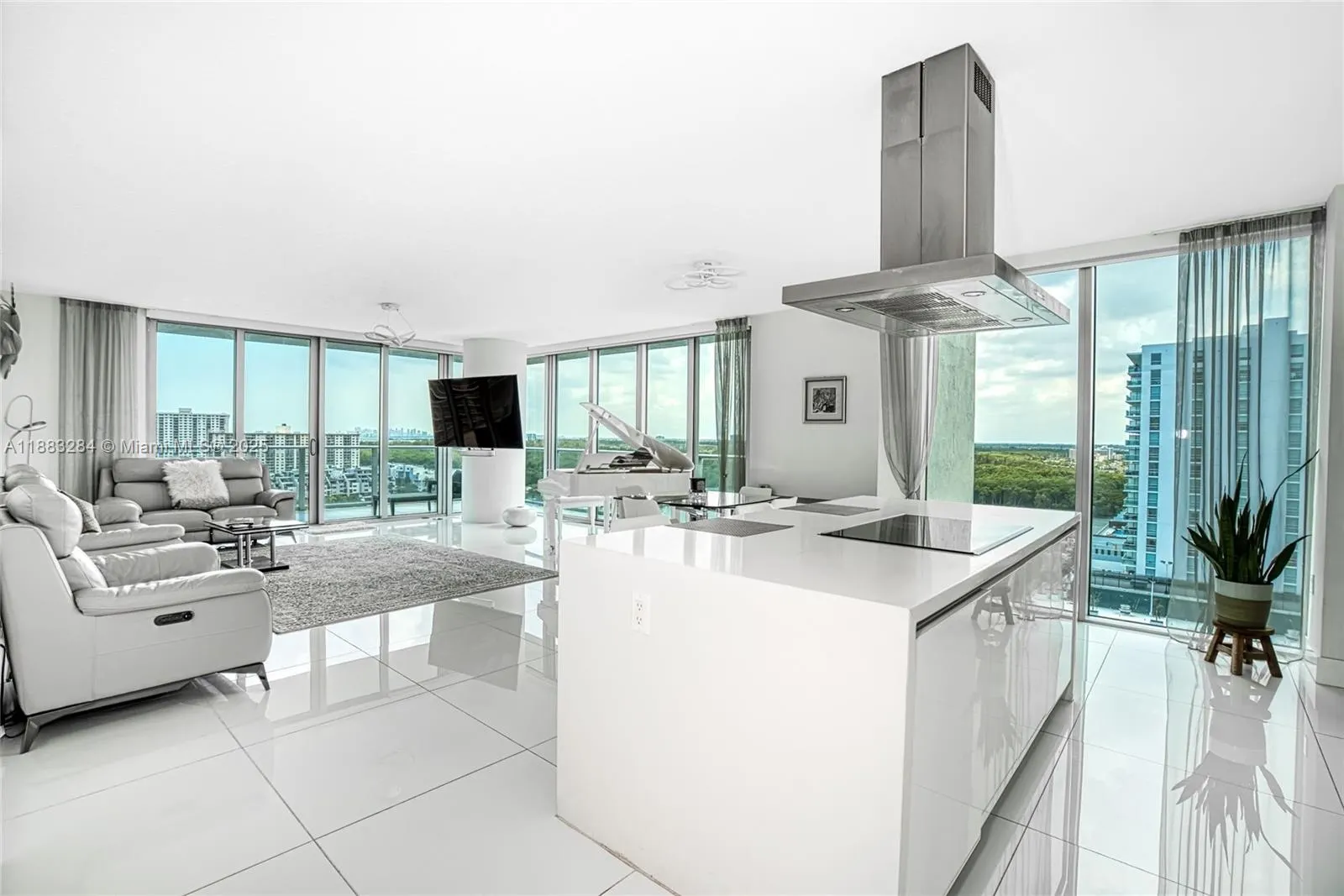 330 S Sunny Isles Blvd., #1502