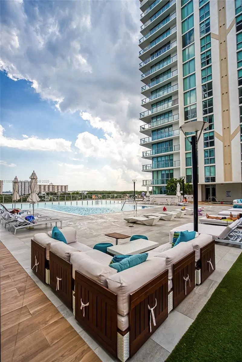 330 S Sunny Isles Blvd., #1502