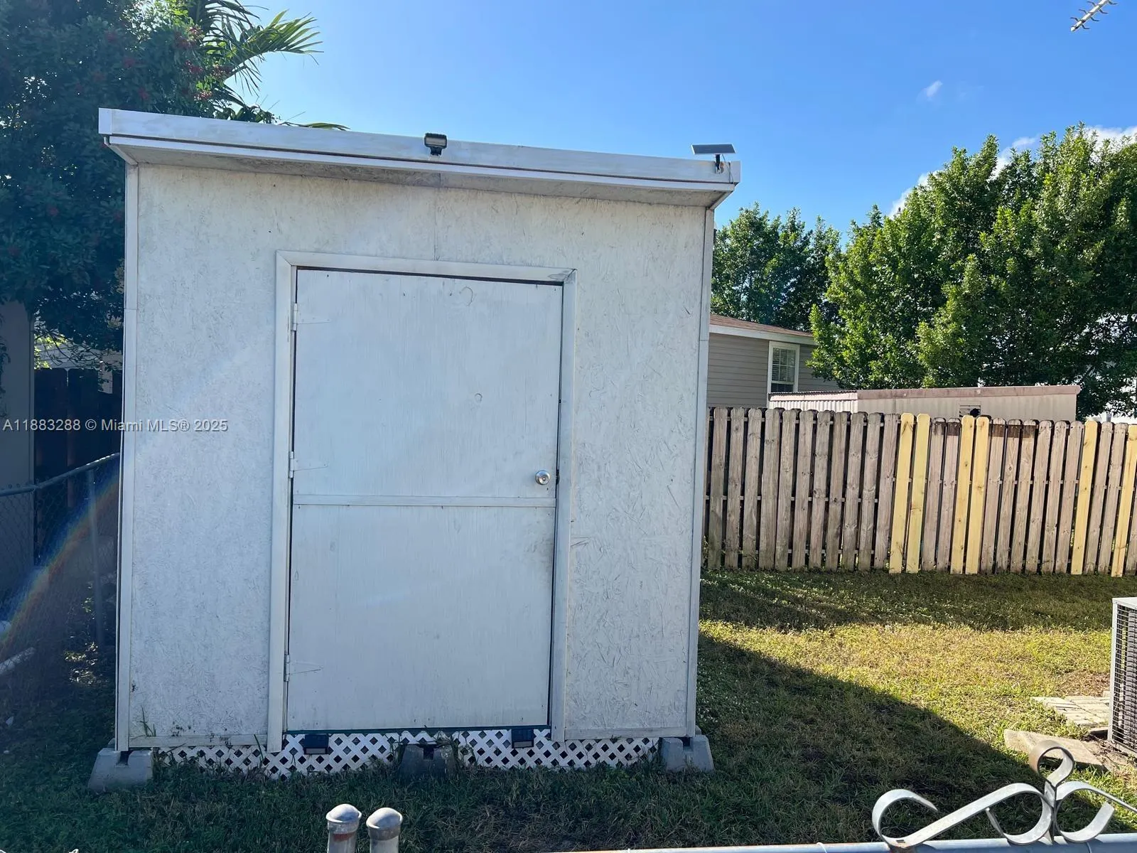 21780 NW 2nd Ct