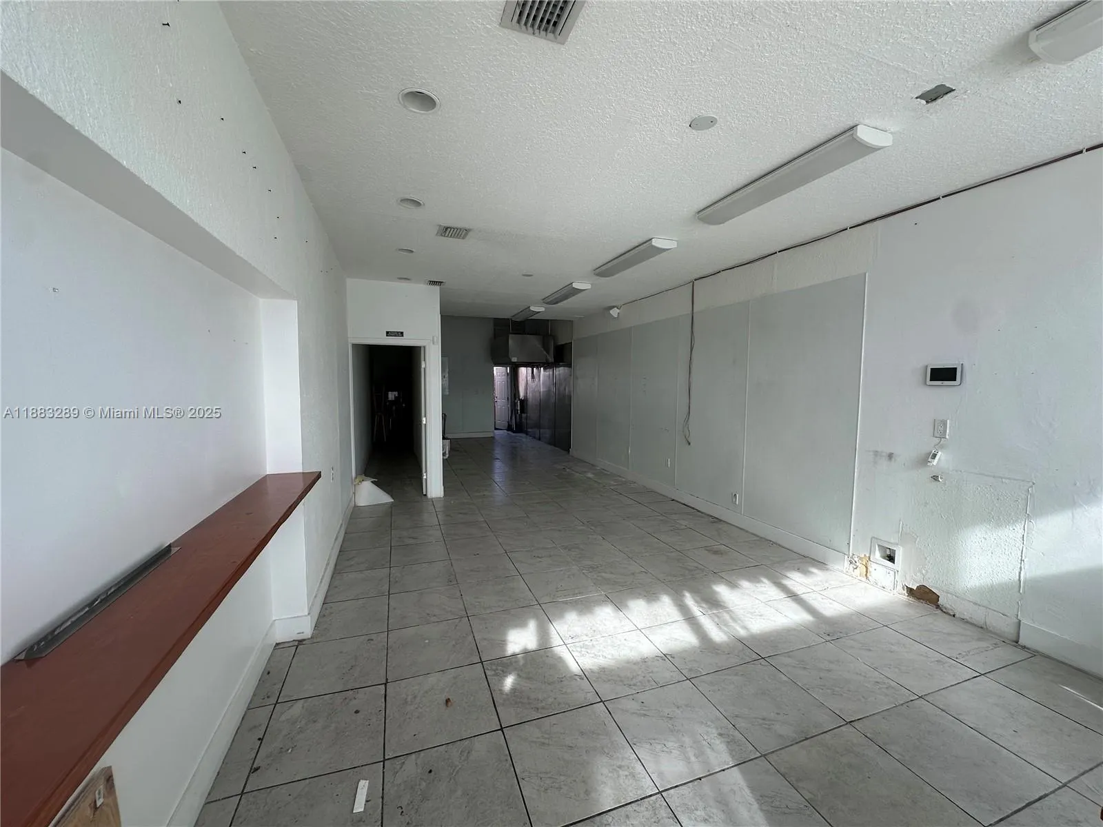 3032 NW 7th Ave