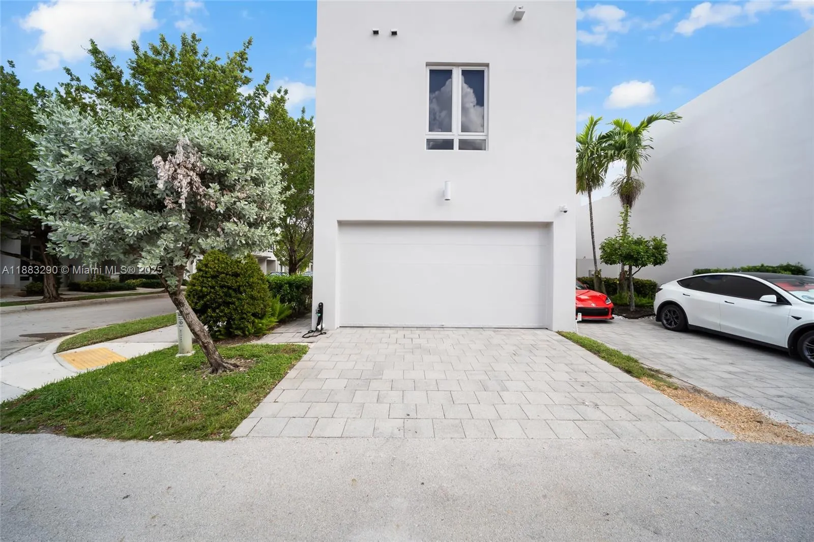 10560 NW 64th Ter, #10560