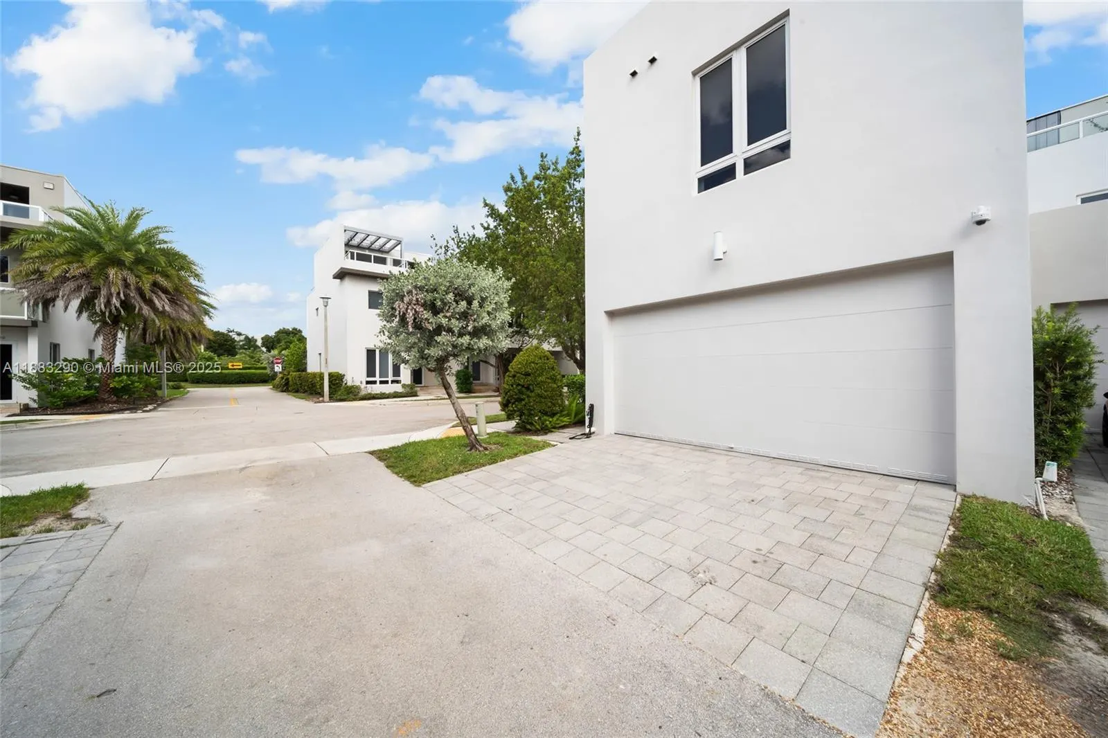 10560 NW 64th Ter, #10560