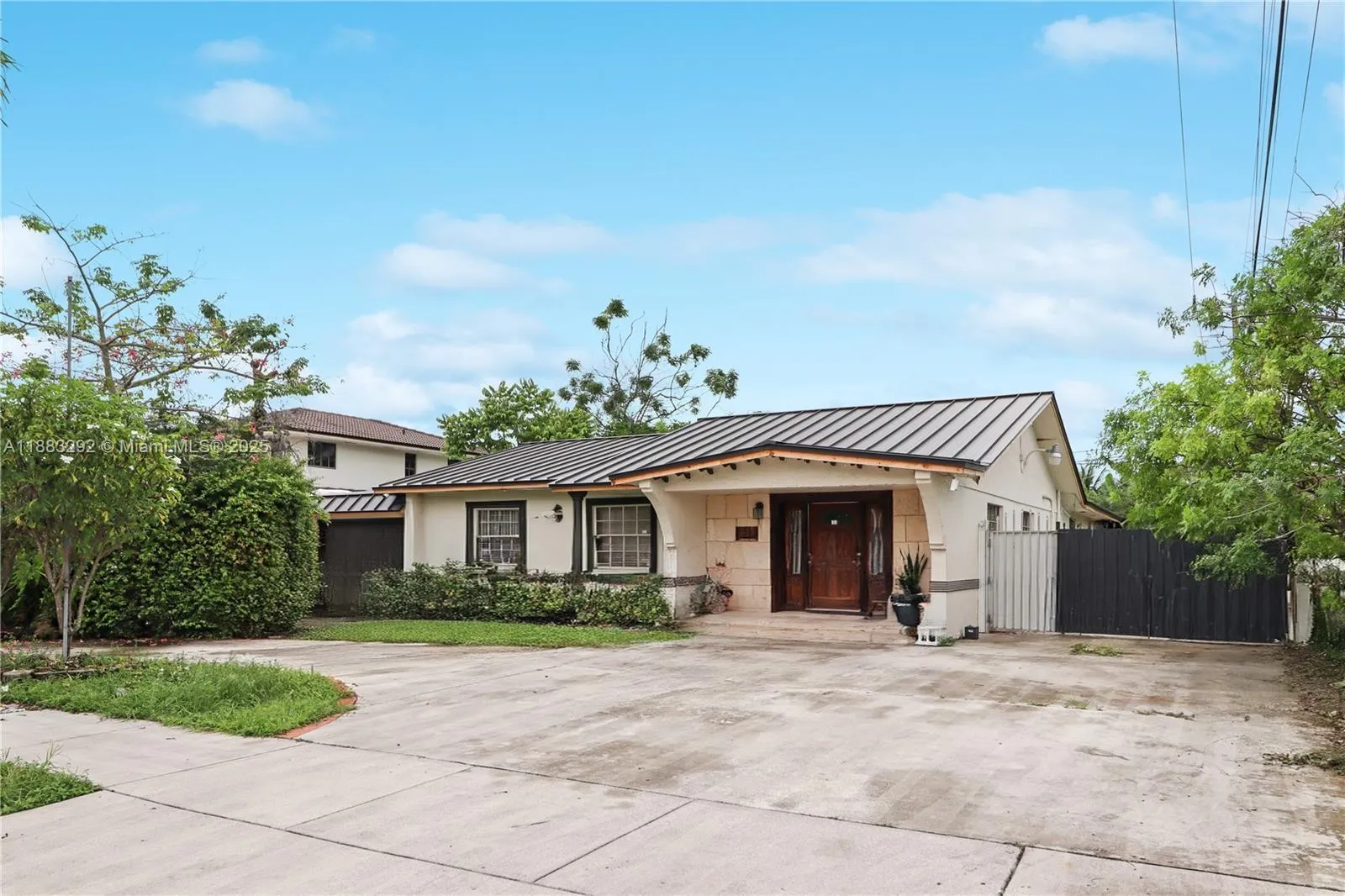 10020 SW 41st Ter