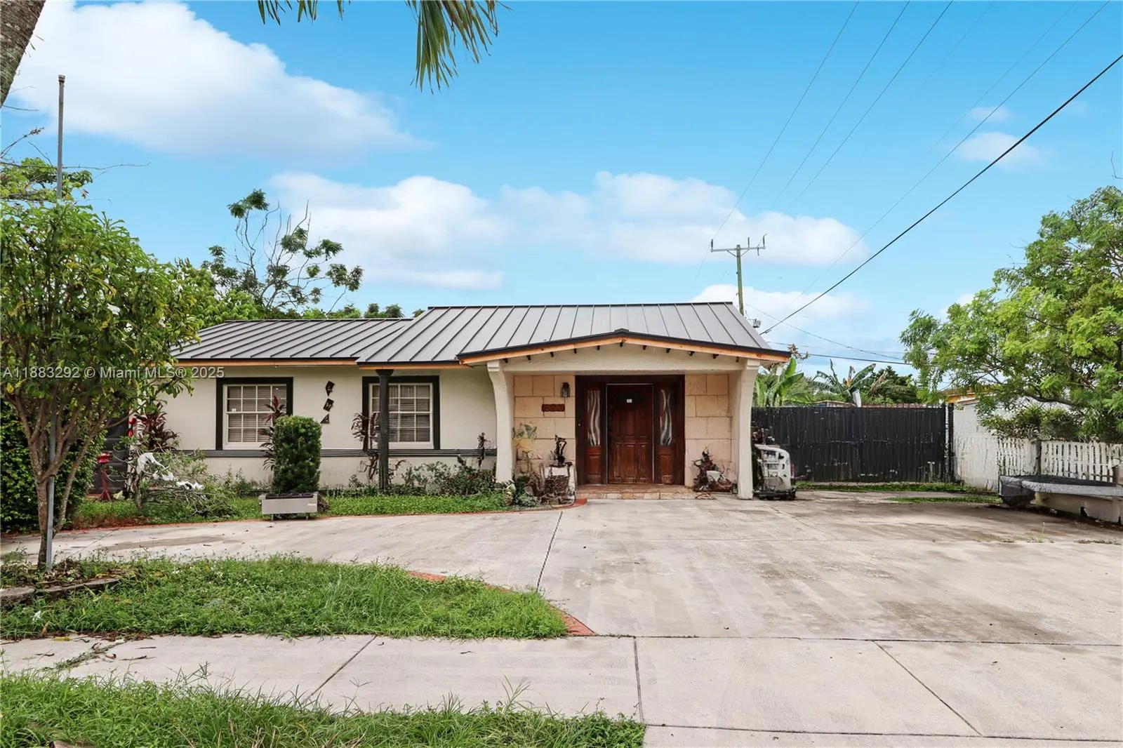 10020 SW 41st Ter