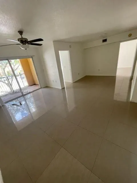 4271 San Marino Blvd, #206