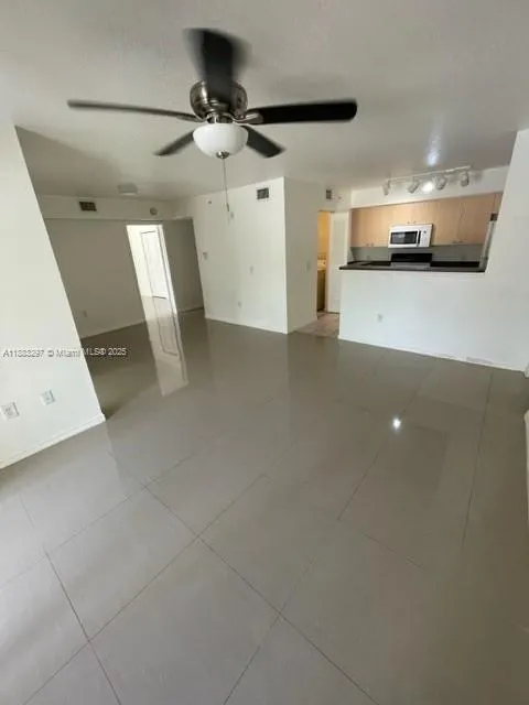 4271 San Marino Blvd, #206