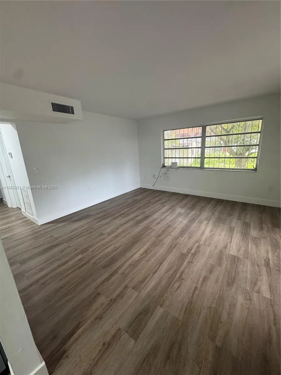 3240 SW 22nd Ter, #2