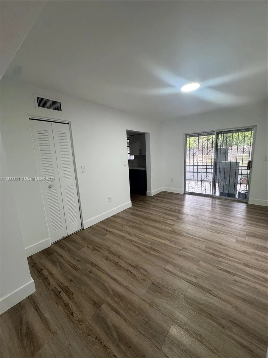 3240 SW 22nd Ter, #2