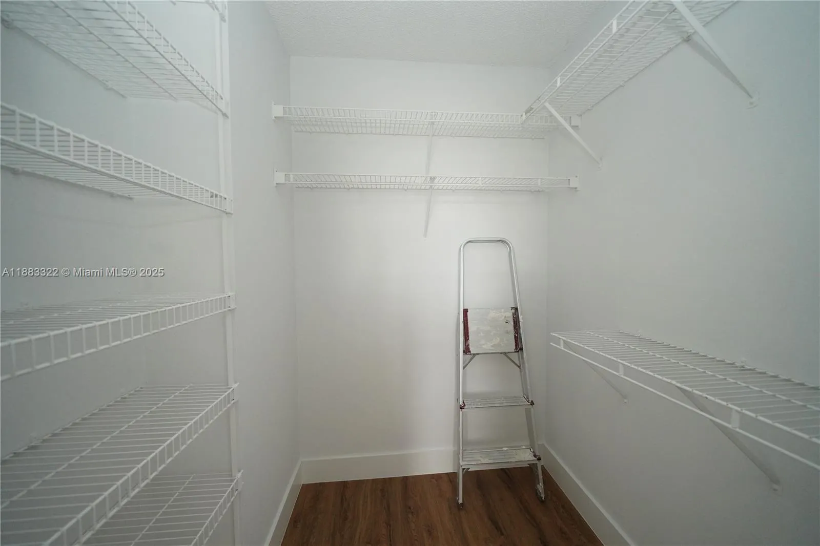2551 Aragon Blvd, #310