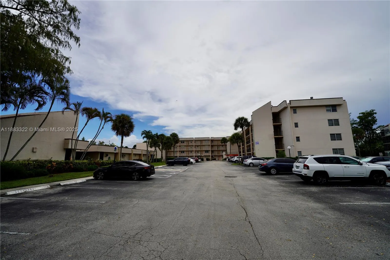 2551 Aragon Blvd, #310