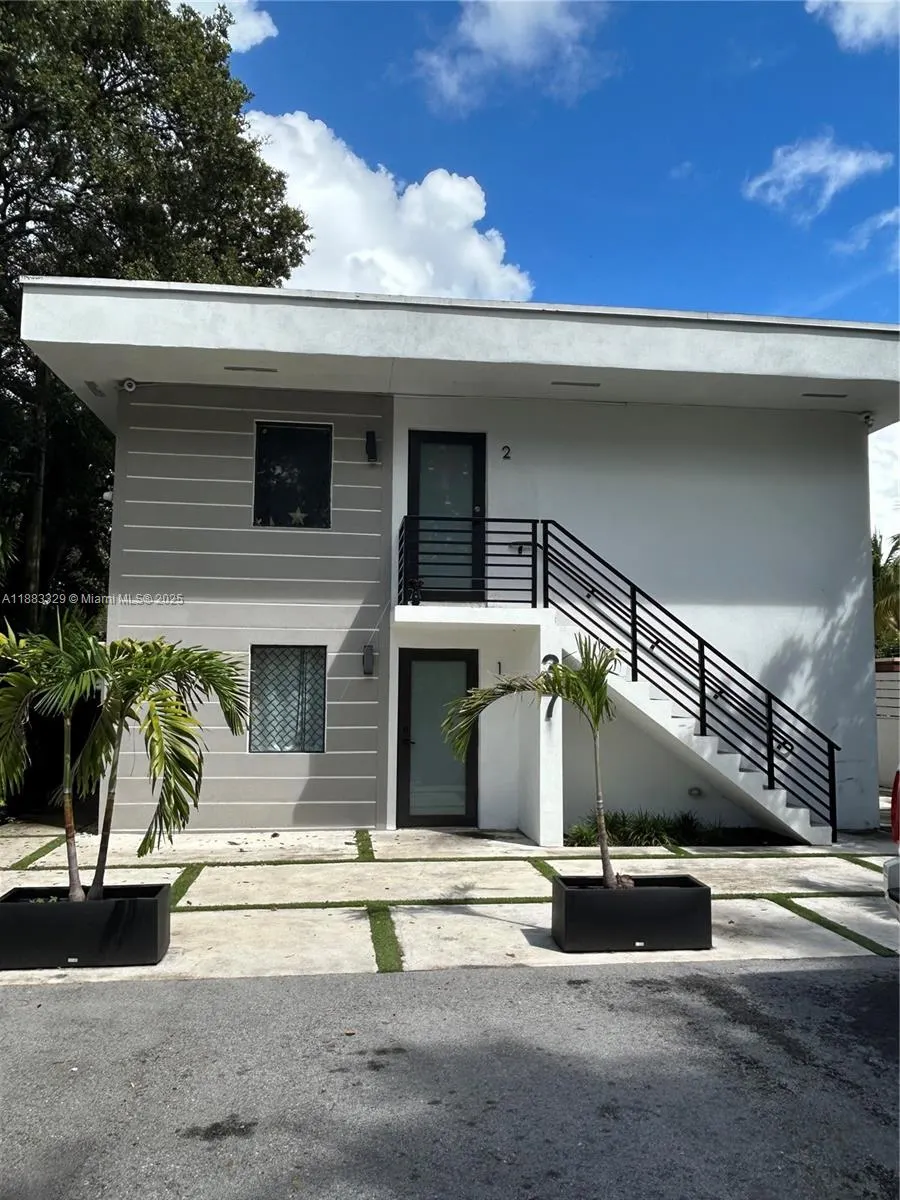 37 NW 59th St, #7