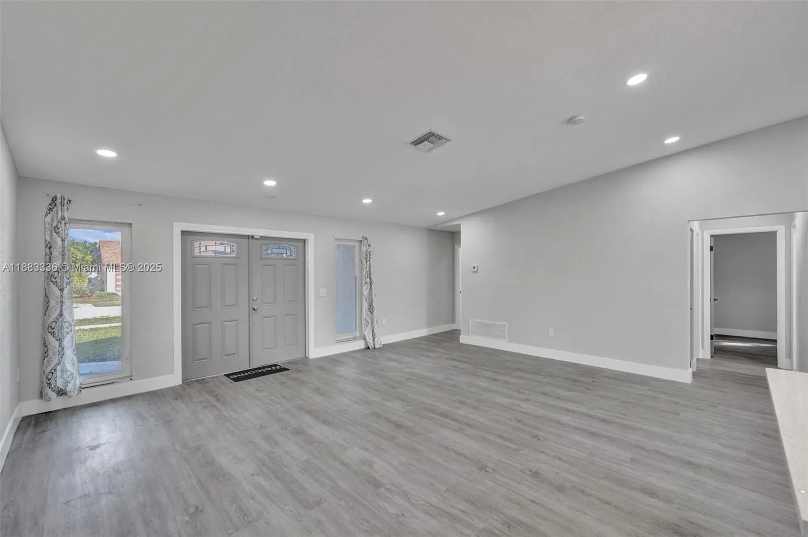 8400 NW 7th St