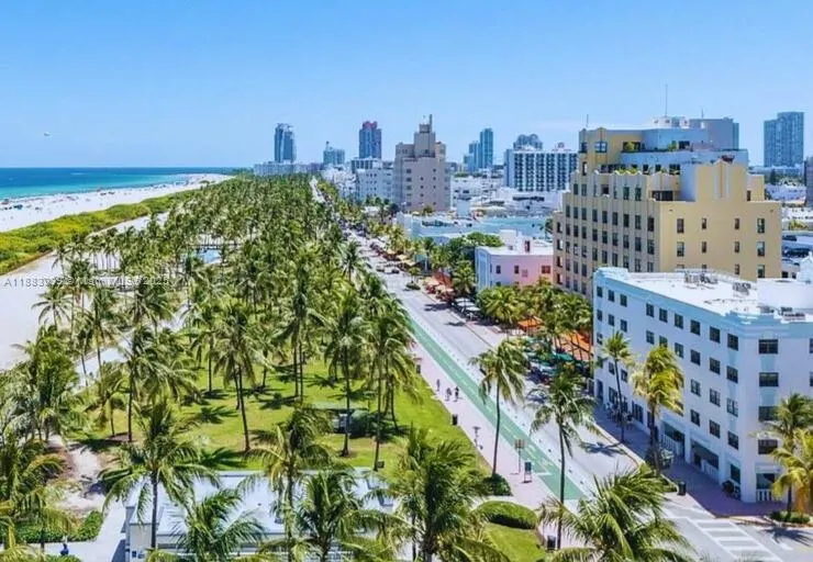 1390 Ocean Dr, #502