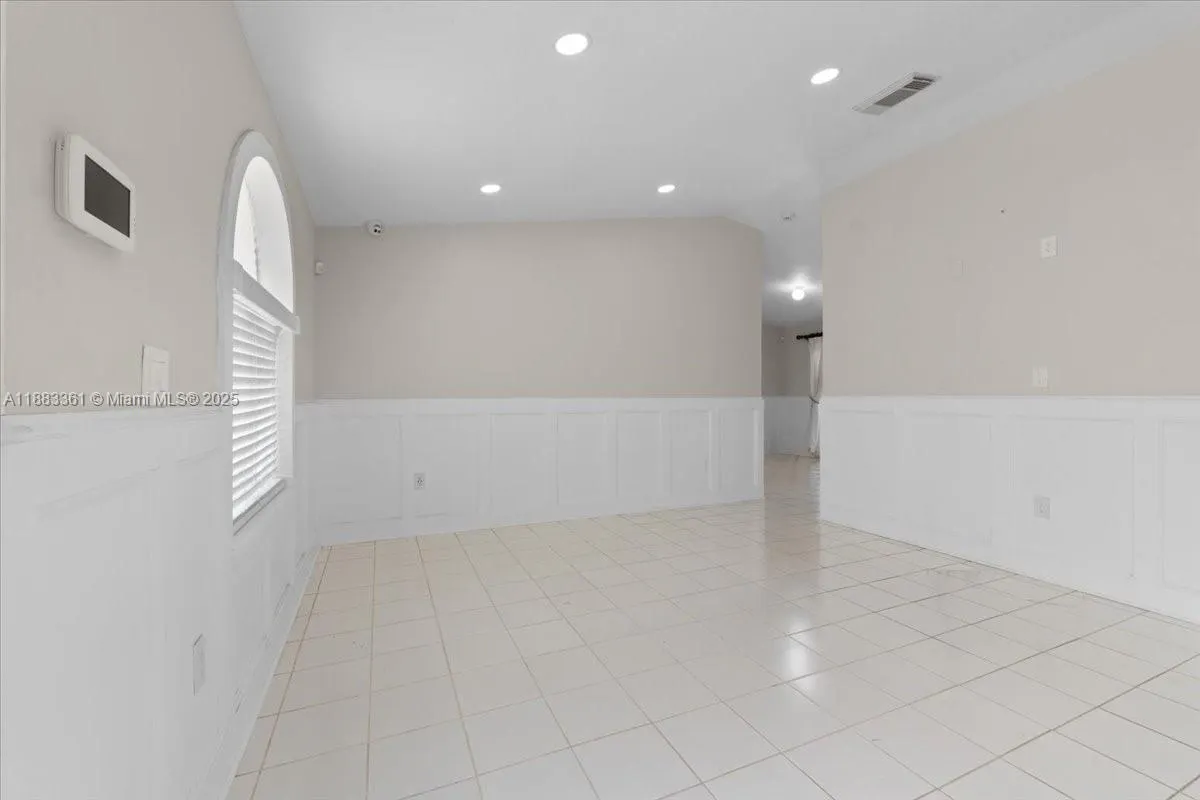 15327 SW 179th Ter