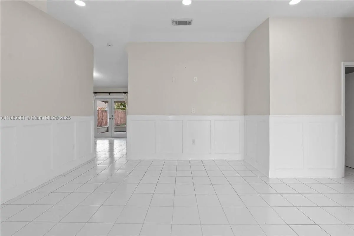 15327 SW 179th Ter