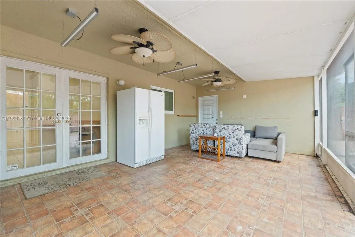 15327 SW 179th Ter