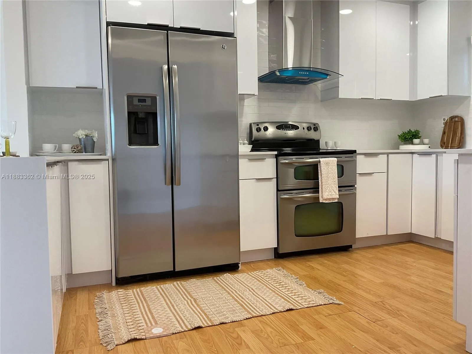 9481 Sunrise Lakes Blvd, #302
