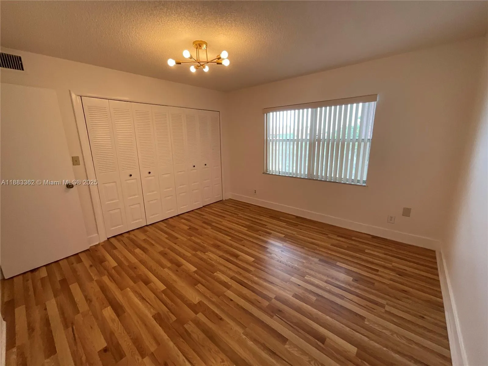 9481 Sunrise Lakes Blvd, #302